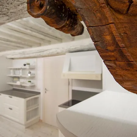 Apartment Casa Alice - Elegant In The Centre Of The