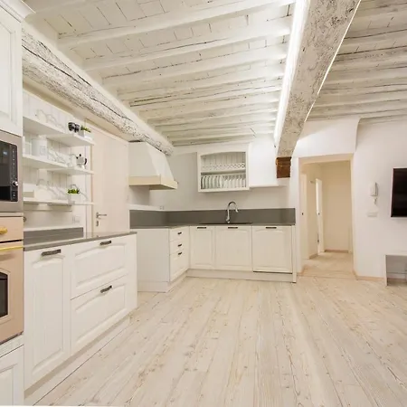 Casa Alice - Elegant In The Centre Of The דירה סיינה