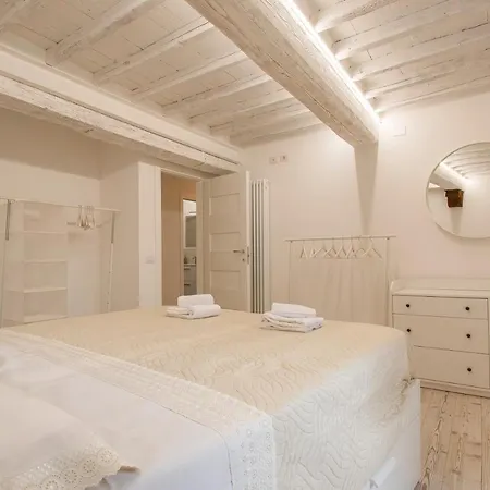 Casa Alice - Elegant In The Centre Of The Siena