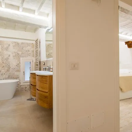 Apartment Casa Alice - Elegant In The Centre Of The *