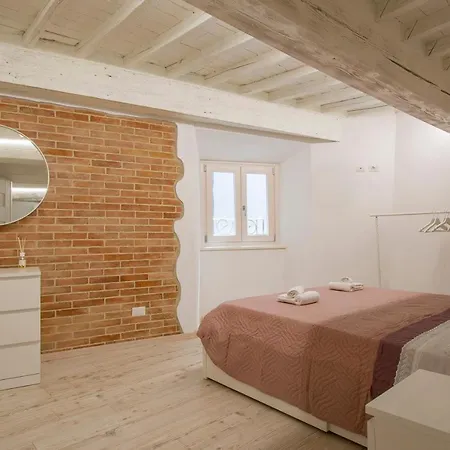 Appartement Casa Alice - Elegant In The Centre Of The