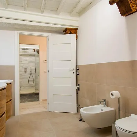 Daire Casa Alice - Elegant In The Centre Of The *