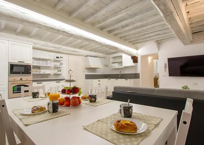 Casa Alice - Elegant In The Centre Of The Siena